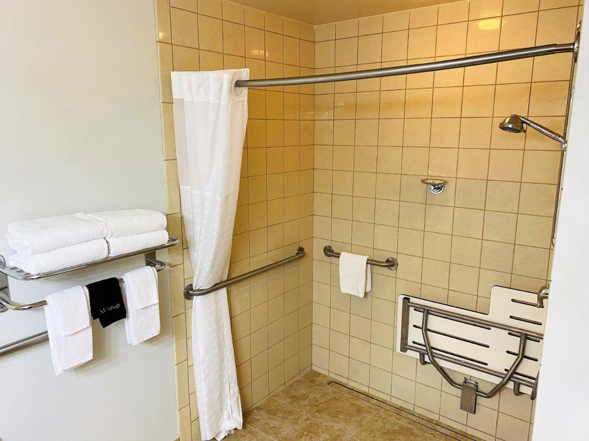 Quality Inn & Suites Sequim At Olympic National Park Exterior foto
